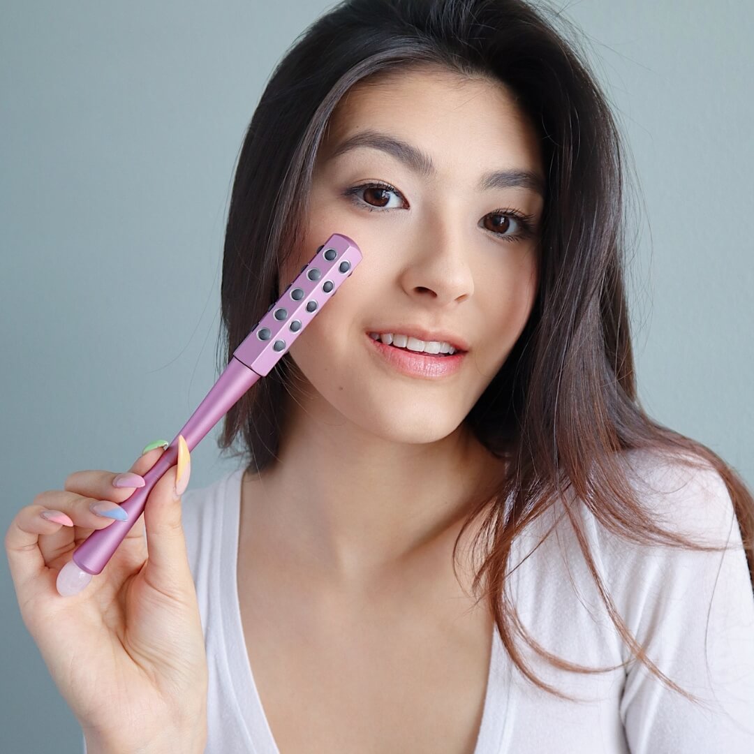 Germanium Facial Roller & Gua Sha - Sculpting Skin Ritual | Louvrs