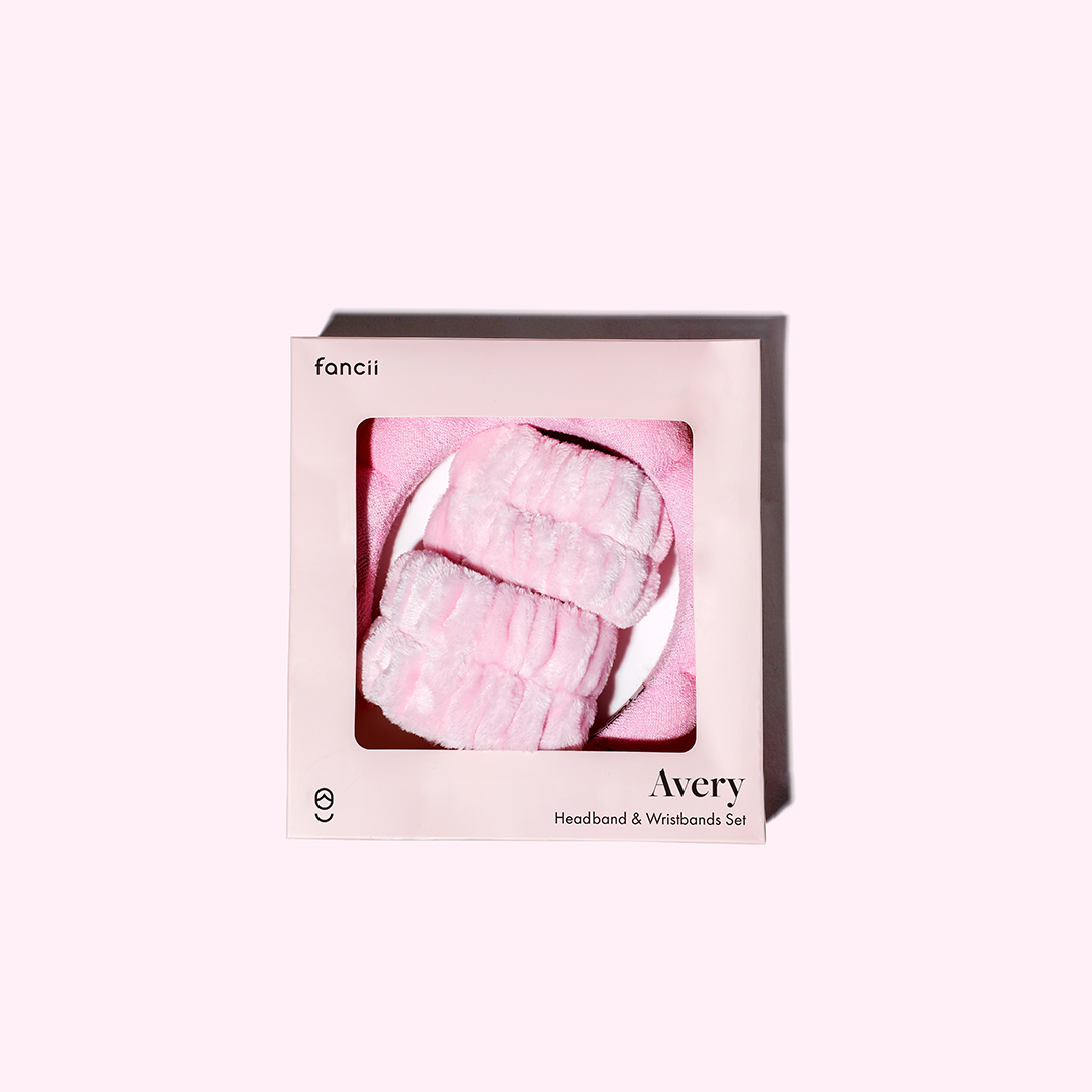 Fancii Avery pink skincare set with absorbent microfiber bubble headband and two wristbands in professional gift packaging.
