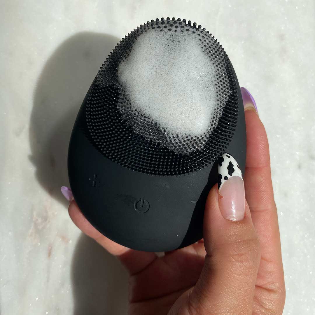 Isla Sonic Facial Cleansing Brush - Radiant Skin Ritual | Louvrs